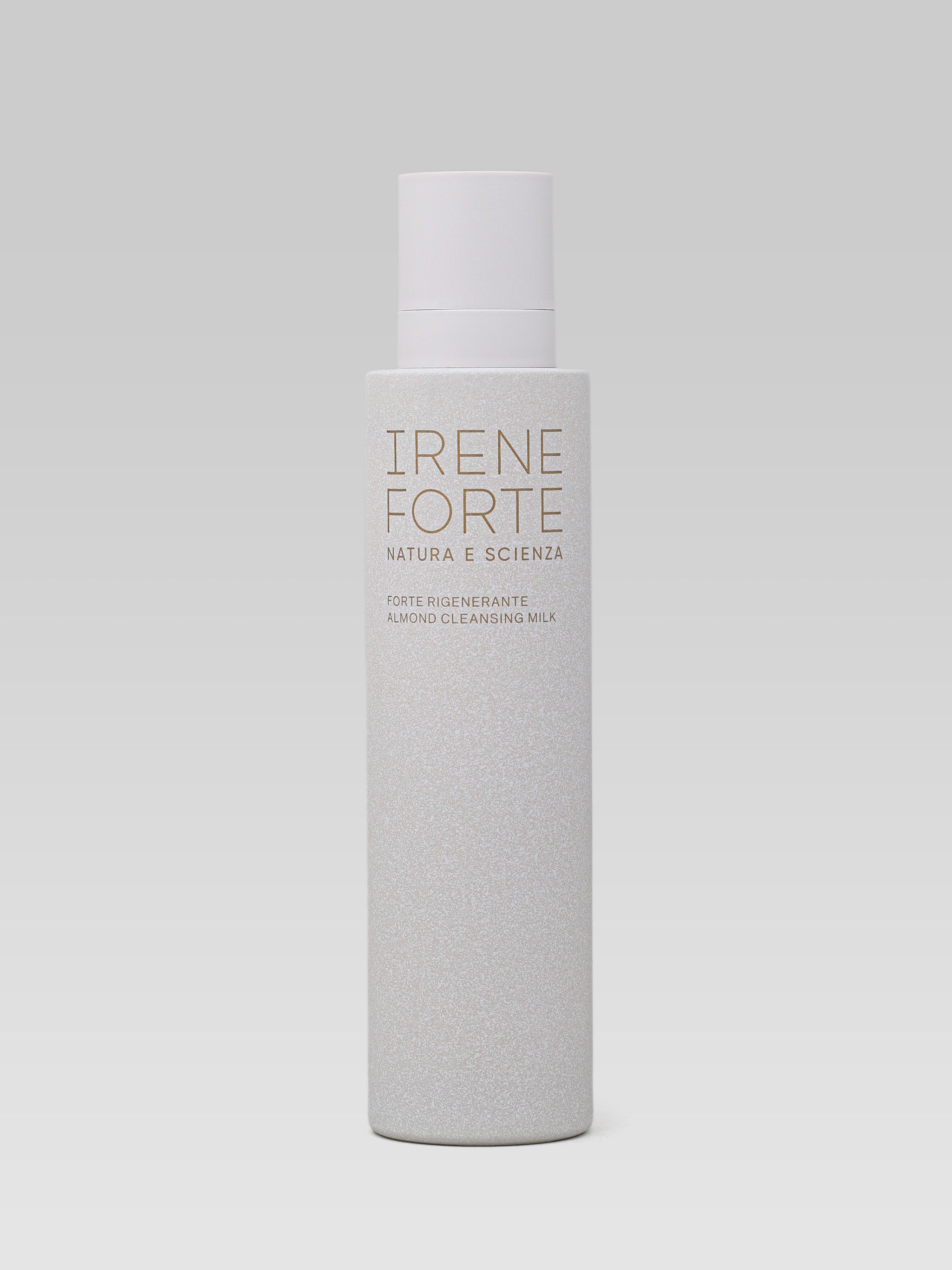 Irene Forte Almond Cleansing Milk product shot Reinigungsmilch